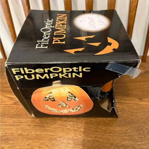 Vintage Fiber Optic Pumpkin Jack-O-Lantern Halloween Decor - Color Changing - Picture 4 of 4